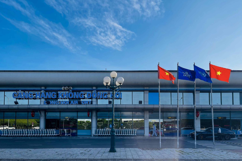 Sân bay Đồng Hới 