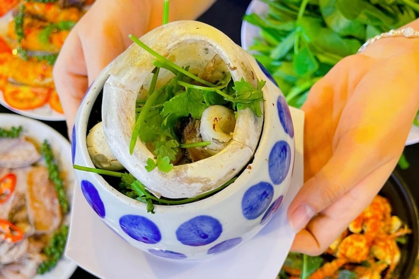 Tô mắt cá ngừ đại dương nóng hổi bốc khói hấp dẫn với hương vị đặc trưng vùng biển 