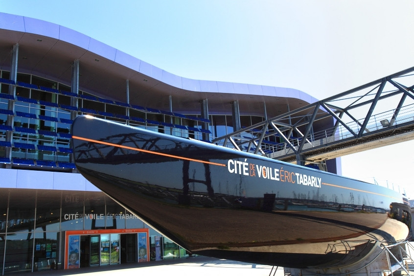  Bảo tàng hàng hải hiện đại tại Lorient mang đậm dấu ấn của biển cả
