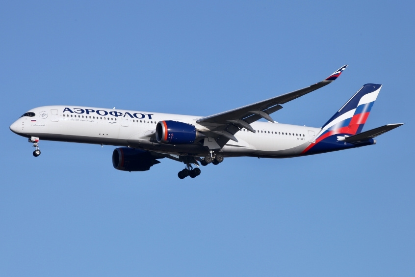 Máy bay Aeroflot nổi bật trên đường bay mang đến chuyến bay giá rẻ và tiện lợi