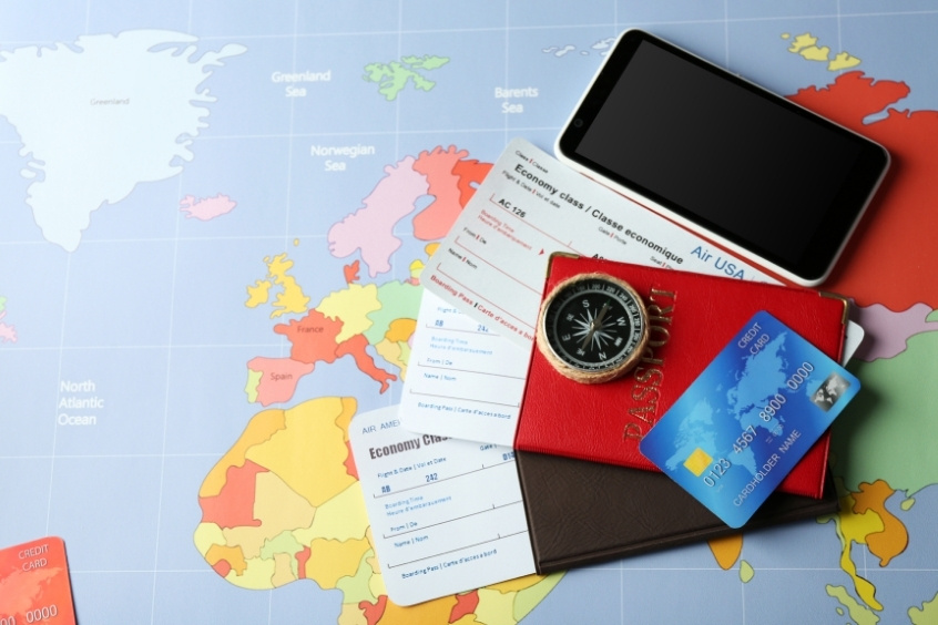 Đặt vé máy bay vào mùa thấp điểm để tận hưởng chuyến đi yên tĩnh và chi phí hợp lý hơn