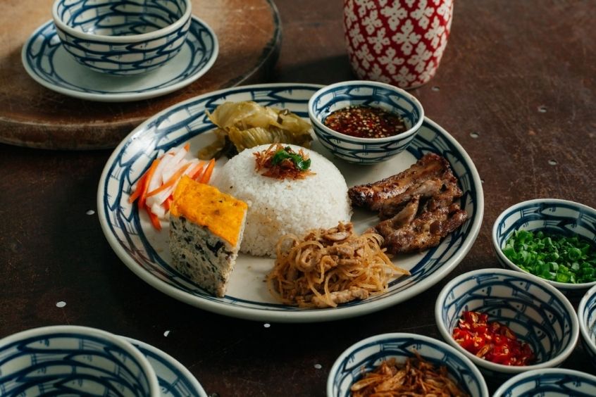 Một trong những món ăn bình dân lôi cuốn thực khách trải nghiệm nhiều nhất