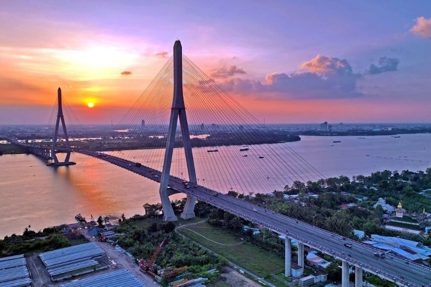 Biểu tượng cho sự phát triển và kết nối của Cần Thơ 