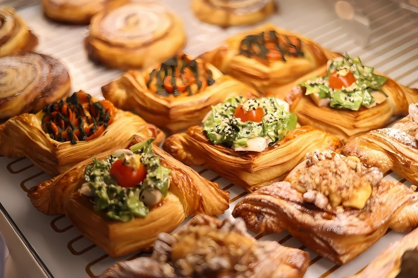 Món bánh đặc sắc với lớp vỏ vòn rụm thơm ngon