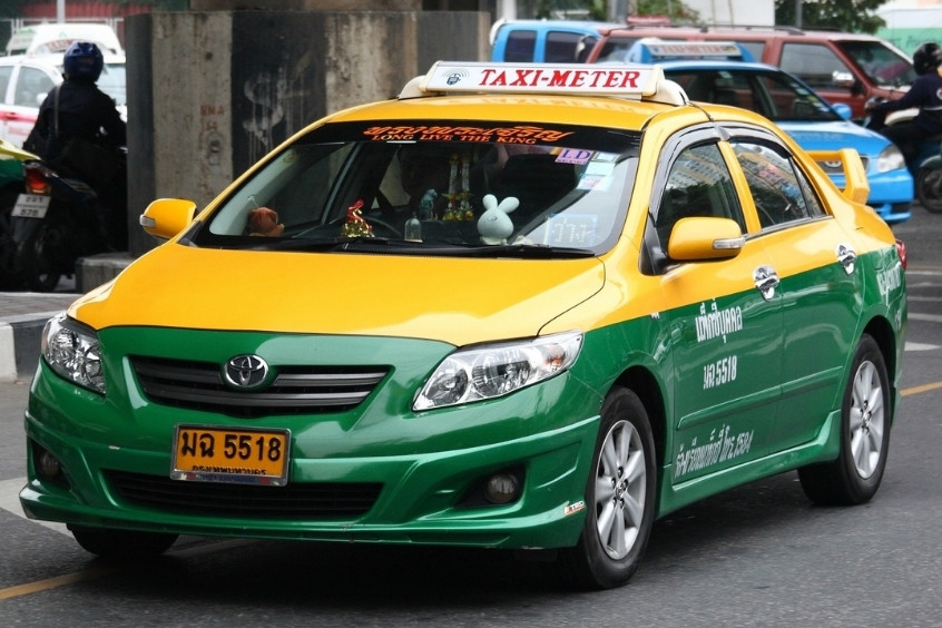 Một trong những phương tiện di chuyển phổ biến tại Krabi