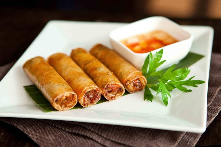 Đặc sản nem rán nổi tiếng Hà Nội