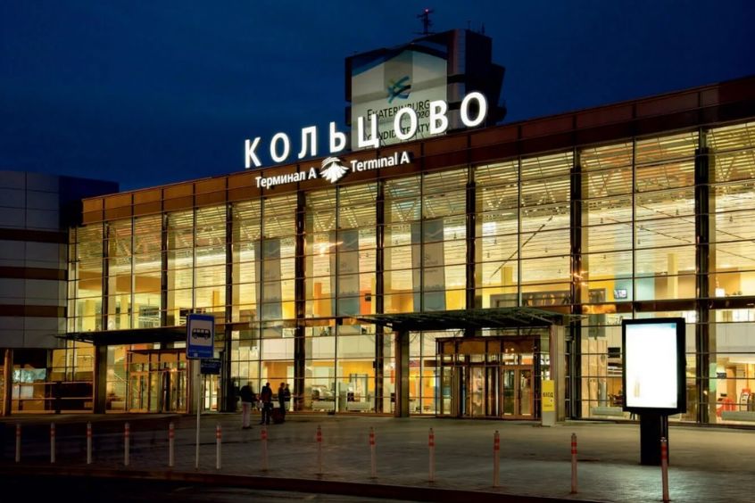 Sân bay quốc tế Koltsovo hiện đại và tiện nghi với đầy đủ các dịch vụ