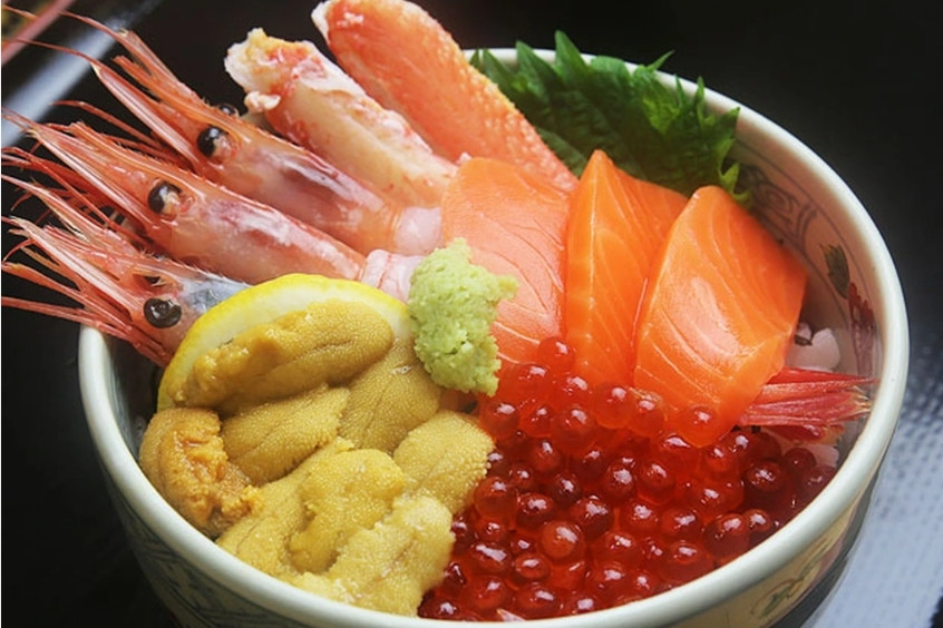 Kaisendon tươi ngon tại Chợ Sáng Hakodate đặc sản hải sản nổi tiếng Hokkaido