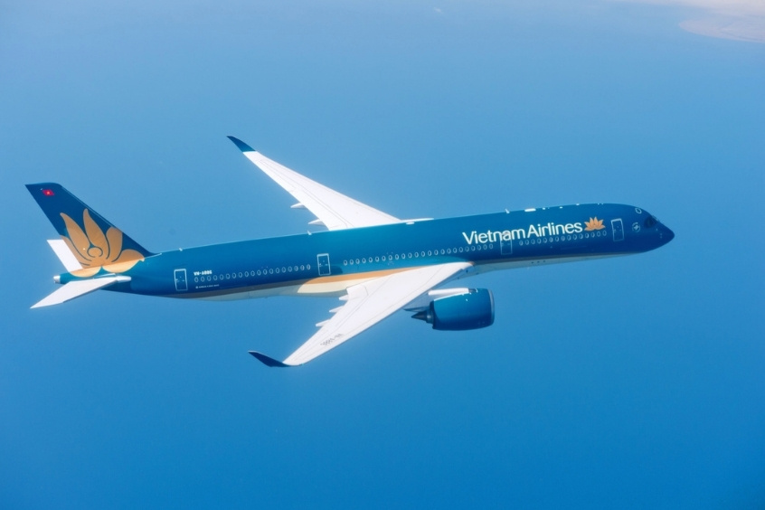 Vietnam Airlines là hãng hàng không khai thác chuyên bay từ TP. Hồ Chí Minh đi Cần Thơ 