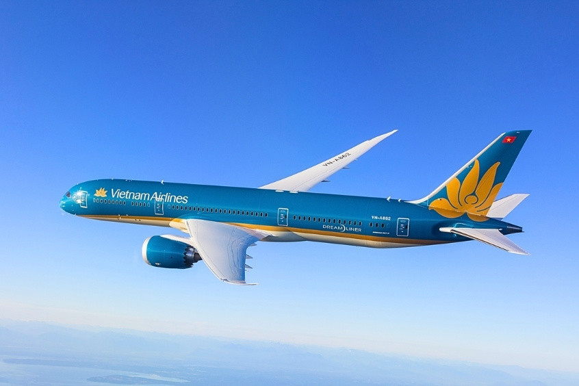 Hãng hàng không Vietnam Airlines khai thác chuyến bay từ Nha Trang đi Rạch Giá