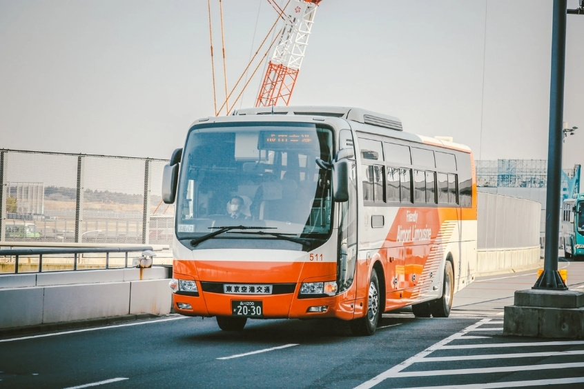 Xe buýt sân bay phương tiện phổ biến và thuận tiện nhất khi di chuyển từ sân bay