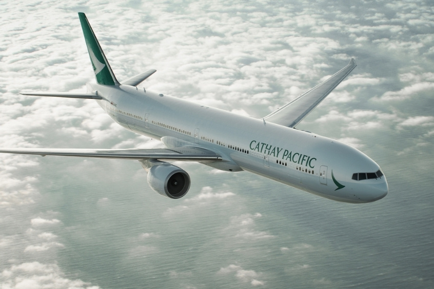 Cathay Pacific hãng bay với dịch vụ cao cấp và không gian thoải mái 