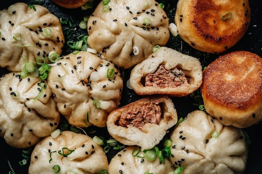 Đĩa Xiaolongbao nóng hổi với lớp vỏ mỏng