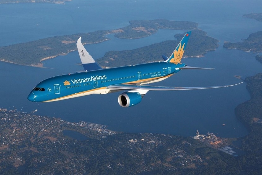 Hãng hàng không Vietnam Airlines khai thác chuyến bay từ Việt Nam đến Nhật Bản