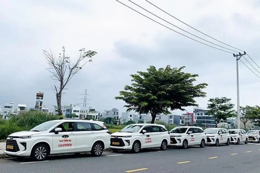 Gợi ý phương tiện di chuyển trong thành phố Đồng Hới: Taxi hay xe máy?