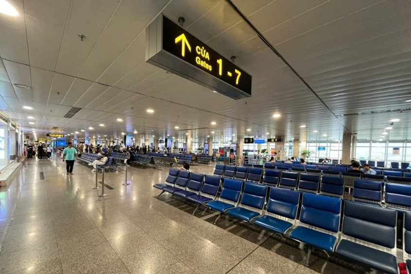 Nhà ga quốc nội & quốc tế Tân Sơn Nhất: Phân biệt và cách di chuyển