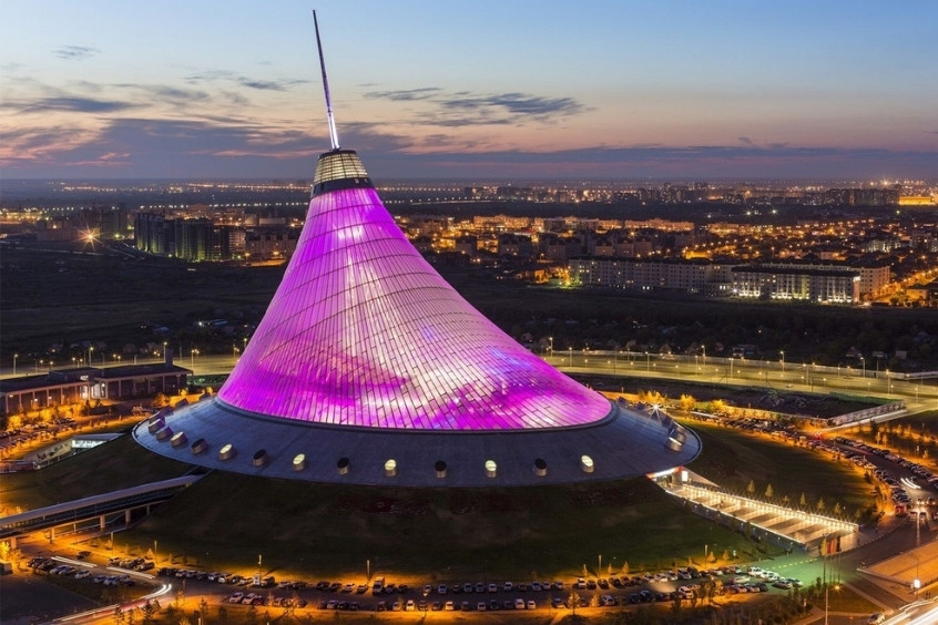 Khan Shatyr - Trung tâm giải trí của Astana