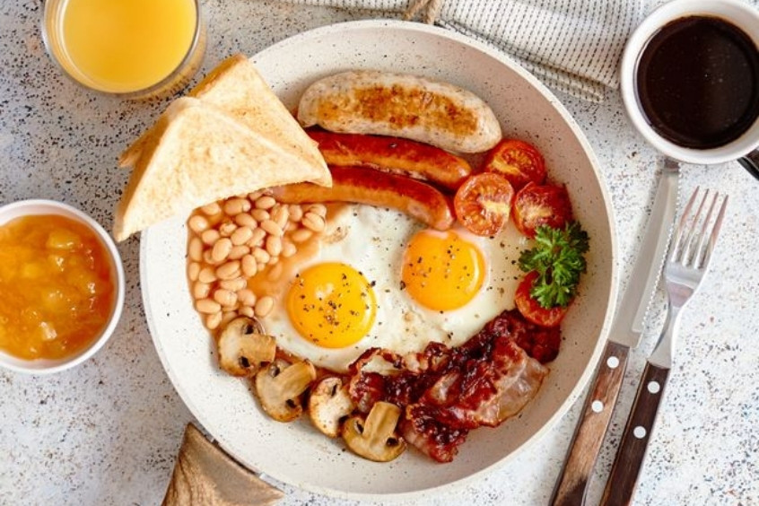 English Breakfast món ăn truyền thống nổi tiếng London Anh Quốc