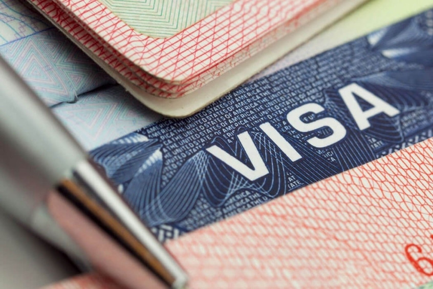 Vé máy bay đi Uganda