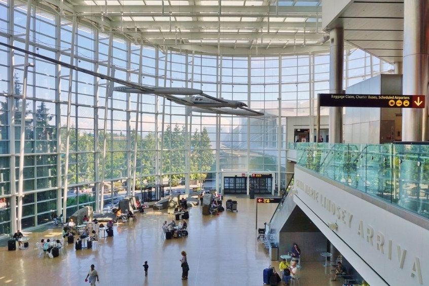 Bên trong sân bay quốc tế Seattle–Tacoma