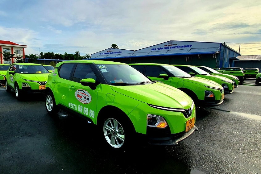 Di chuyển từ sân bay Rạch Giá về trung tâm thành phố với taxi điện