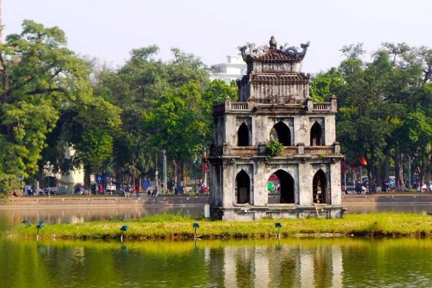 Vé máy bay từ Huế đi Hà Nội - Khám phá thủ đô nghìn năm văn hiến