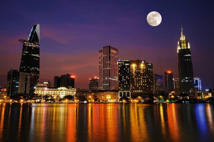 Hình ảnh Sài Gòn khi về đêm 