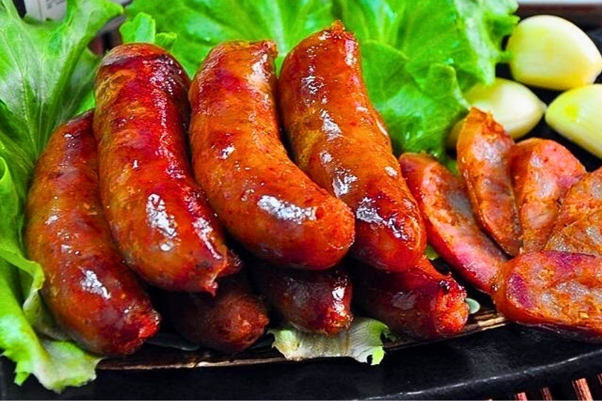 Đặc sản lạp xưởng gác bếp Điện Biên – món ngon Tây Bắc nổi tiếng