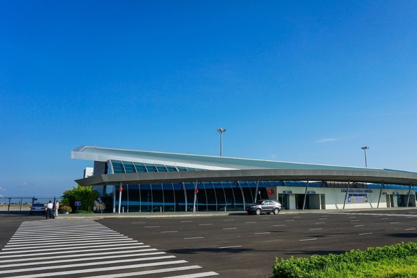 Sân bay Tuy Hòa trung tâm hàng không của Phú Yên phục vụ hành khách đến các điểm du lịch nổi tiếng