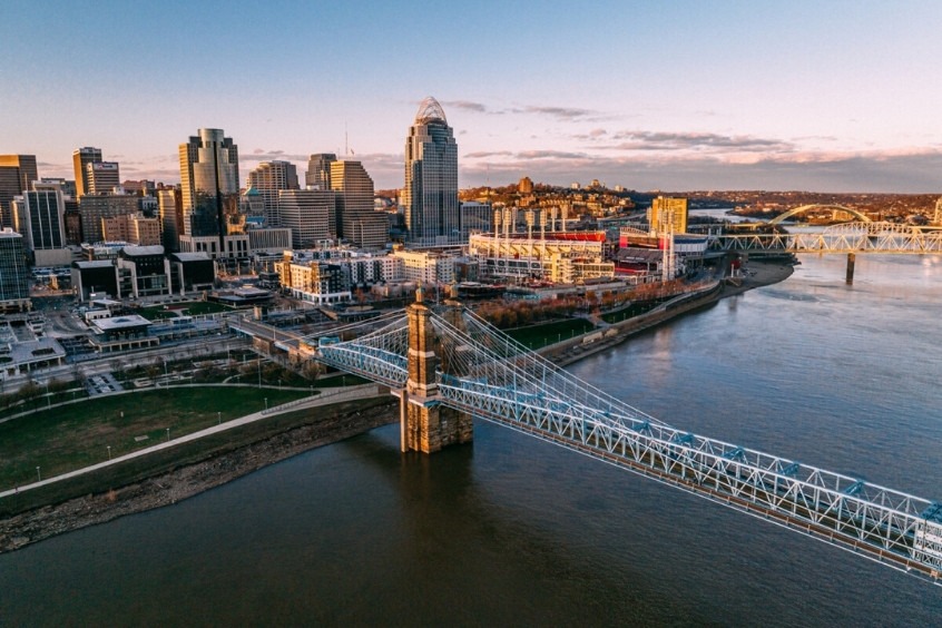 Cầu treo John A. Roebling - Cây cầu lịch sử bắc qua sông Ohio