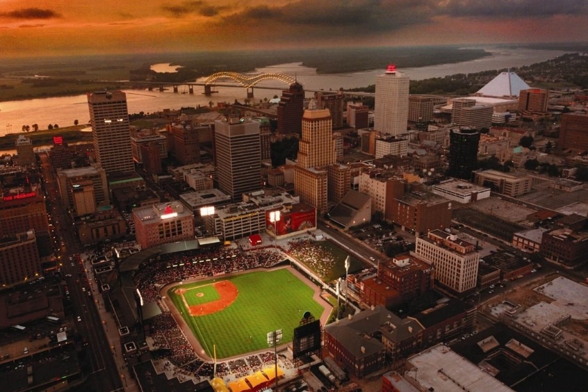 Sân vận động AutoZone Park ở Memphis - Sân nhà của đội bóng chày Memphis Redbirds nổi tiếng