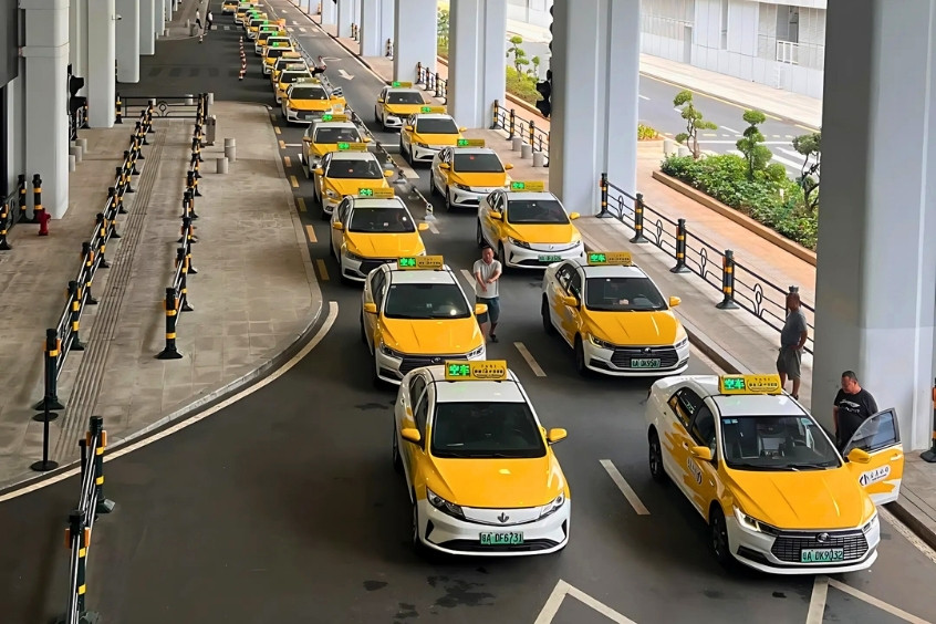 Từ sân bay Hải Khẩu đi về trung tâm thành phố bằng Haikou Taxi