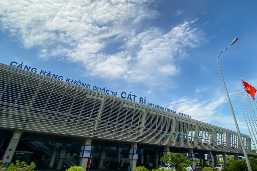 Nhà ga sân bay Cát Bi với thiết kế hiện đại và không gian rộng rãi