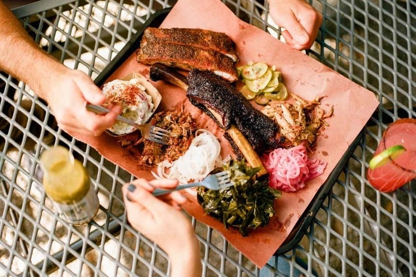 Carolina style barbecue - Món ăn nổi tiếng Charlotte mà du khách nhất định phải thử 