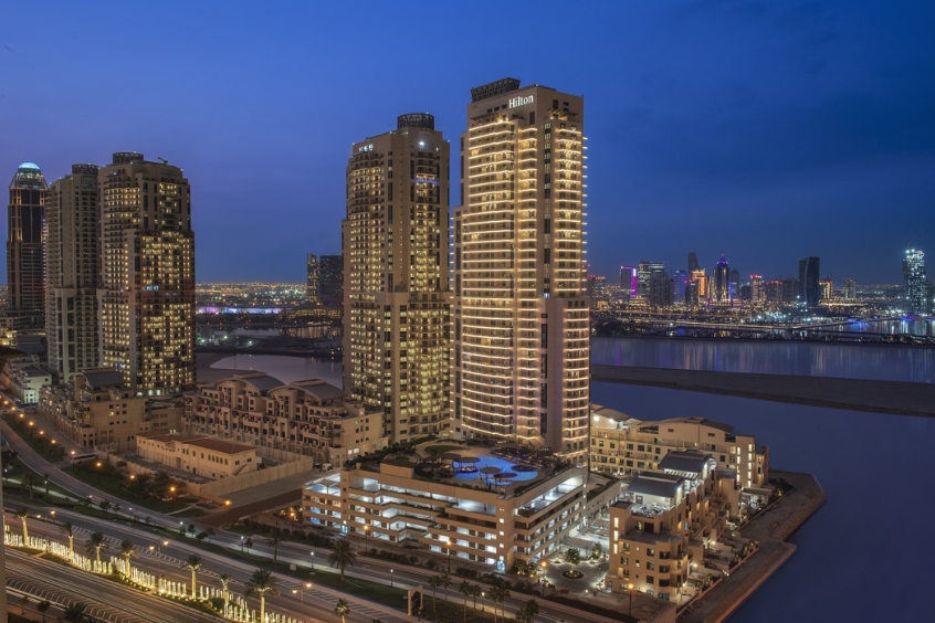 Hilton Doha The Pearl – thiên đường nghỉ dưỡng đẳng cấp tại Qatar với tầm nhìn tuyệt đẹp ra vịnh Doha