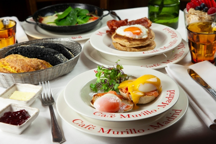  Tapas là món khai vị hoặc đồ ăn nhẹ kiểu Tây Ban Nha