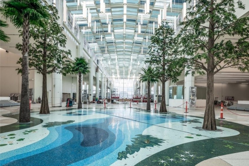 Bên trong nhà ga C của sân bay Quốc tế Orlando