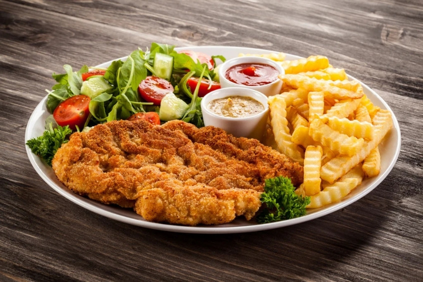  Wiener Schnitzel là món ăn dân tộc đặc trưng của Áo