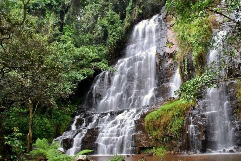 Vé máy bay đi Burundi