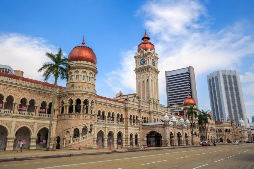 Quảng trường Merdeka - Nằm ngay trung tâm thành phố, đây là nơi ghi dấu thời khắc lịch sử khi Malaysia