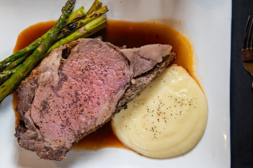 Prime Rib Las Vegas, món bò nướng đặc sản nổi tiếng trong ẩm thực Mỹ
