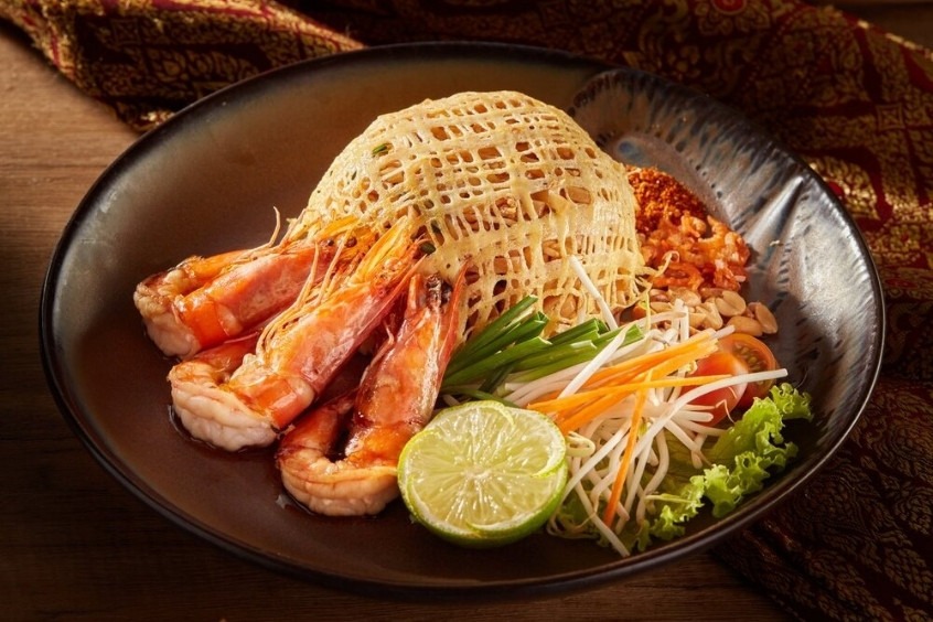 Pad Thái - Món ăn đường phố phổ biến ở Thái Lan và được nhiều người yêu thích