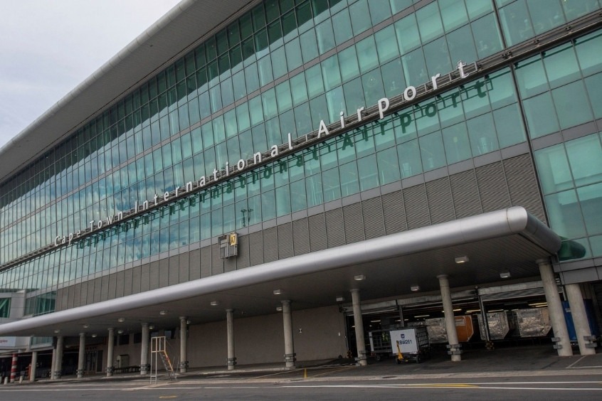 Sân bay quốc tế Cape Town - Sân bay quốc tế chính phục vụ thành phố Cape Town