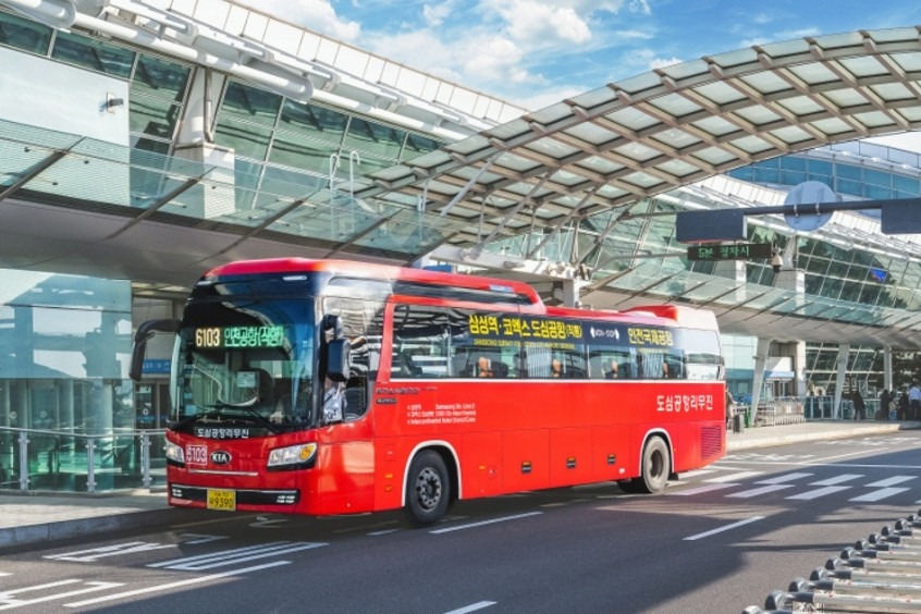 Xe buýt sân bay - Xe buýt sân bay rất phổ biến nhờ tính tiện lợi và chi phí hợp lý 