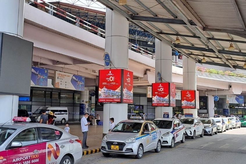 Taxi - Phương tiện nhanh nhất và thoải mái nhất để di chuyển từ sân bay vào trung tâm 