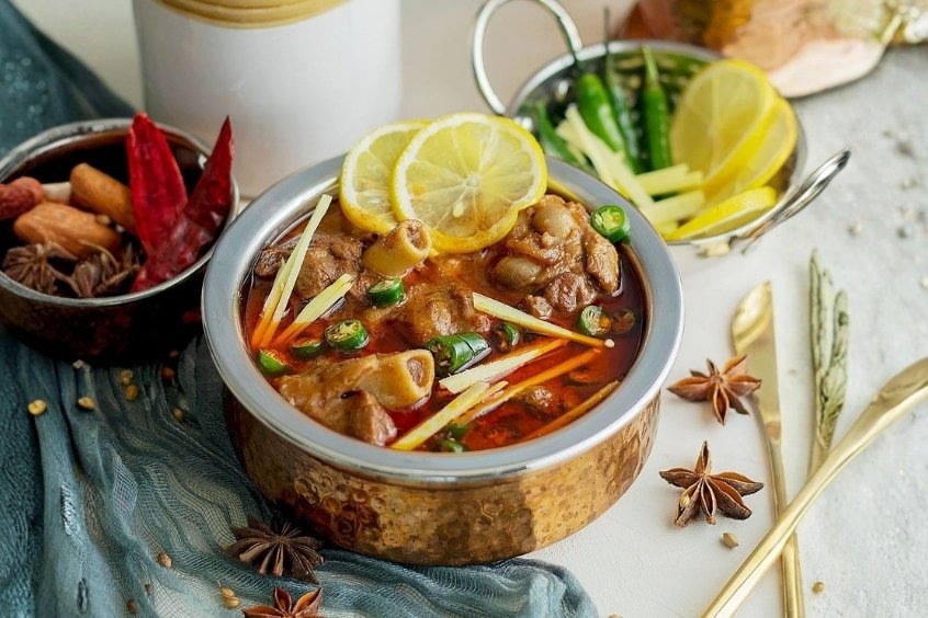 Nihari - Món thịt hầm cay, thường được dùng vào buổi sáng
