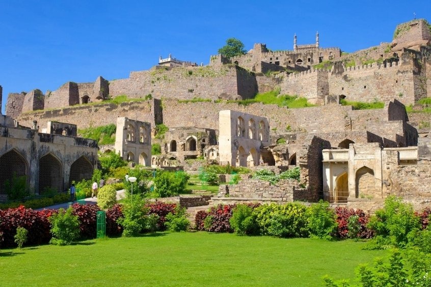 Pháo đài Golconda - Pháo đài sừng sững trên đỉnh đồi, mang vẻ đẹp hùng vĩ và cổ xưa