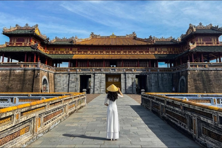 Vé máy bay từ Israel về Việt Nam