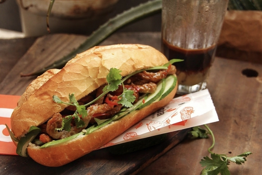 Vé máy bay từ Bahrain về Việt Nam