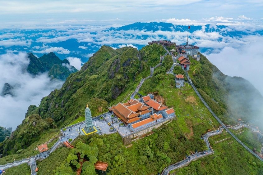 Vé máy bay từ Lebanon về Việt Nam